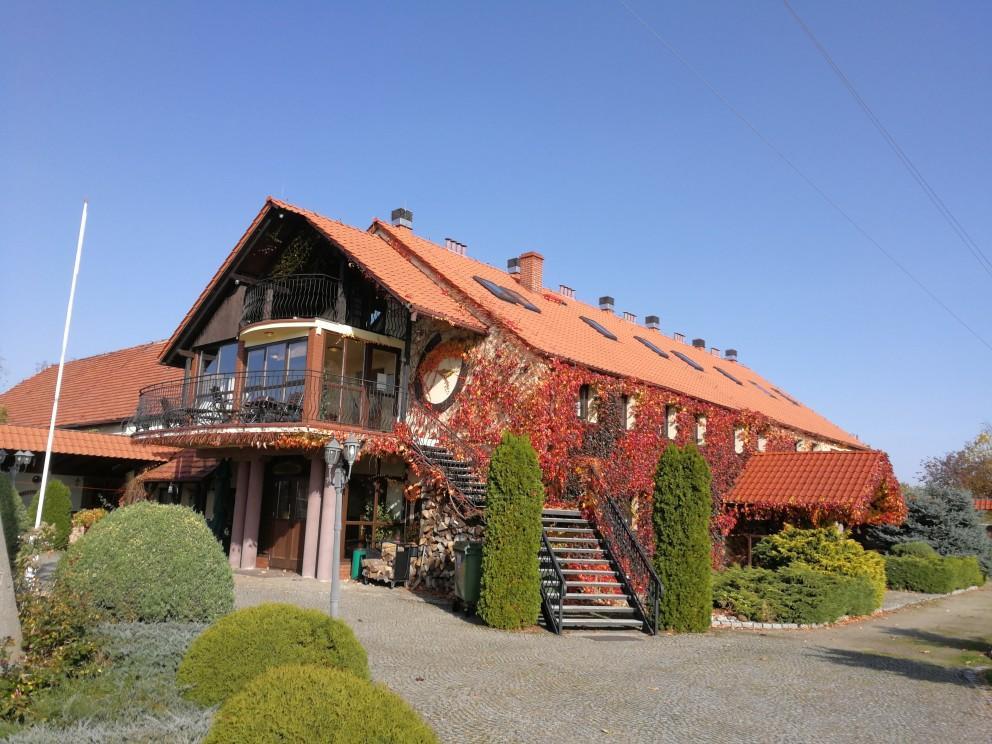 Podkowa Modliszow Villa Екстериор снимка