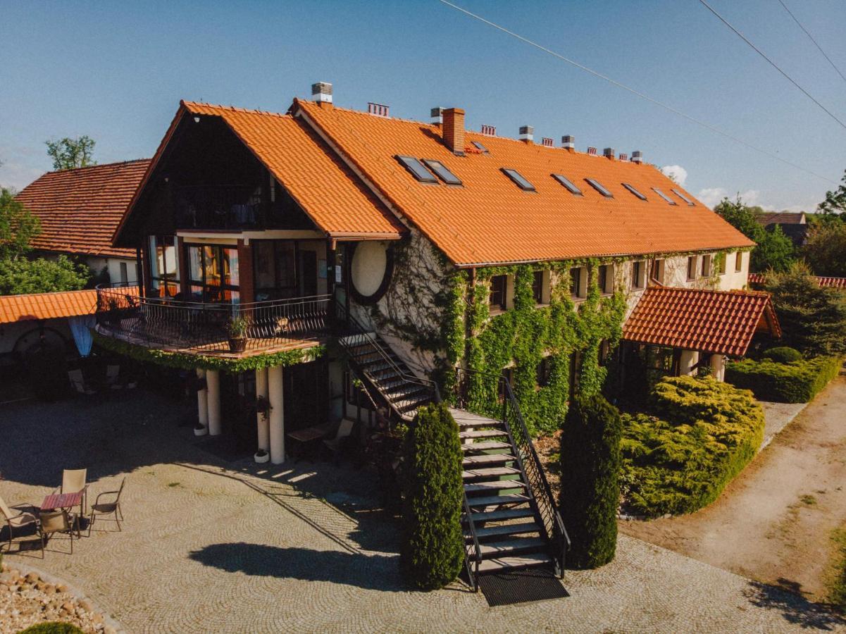 Podkowa Modliszow Villa Екстериор снимка