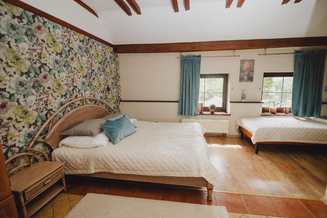 Podkowa Modliszow Villa Екстериор снимка