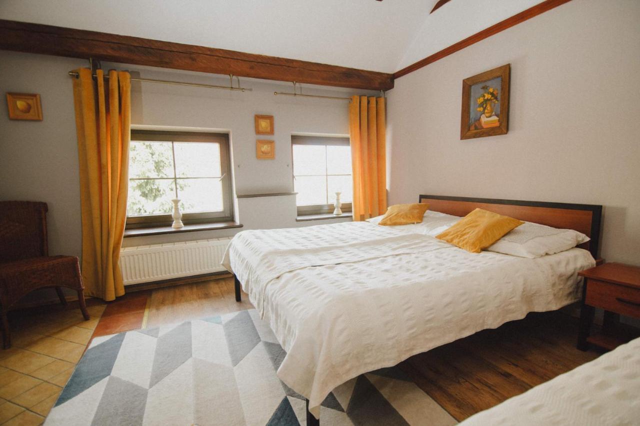 Podkowa Modliszow Villa Екстериор снимка
